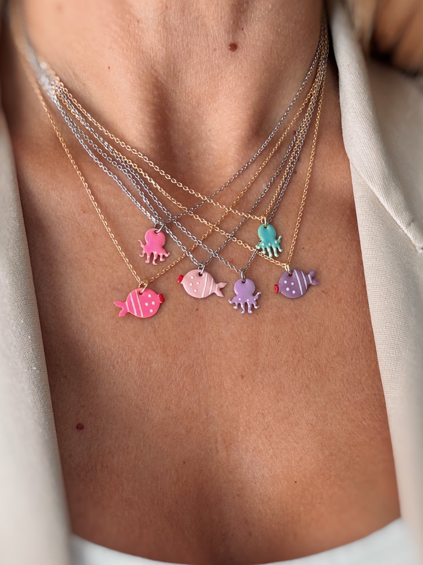 Collana pesciolino smaltato