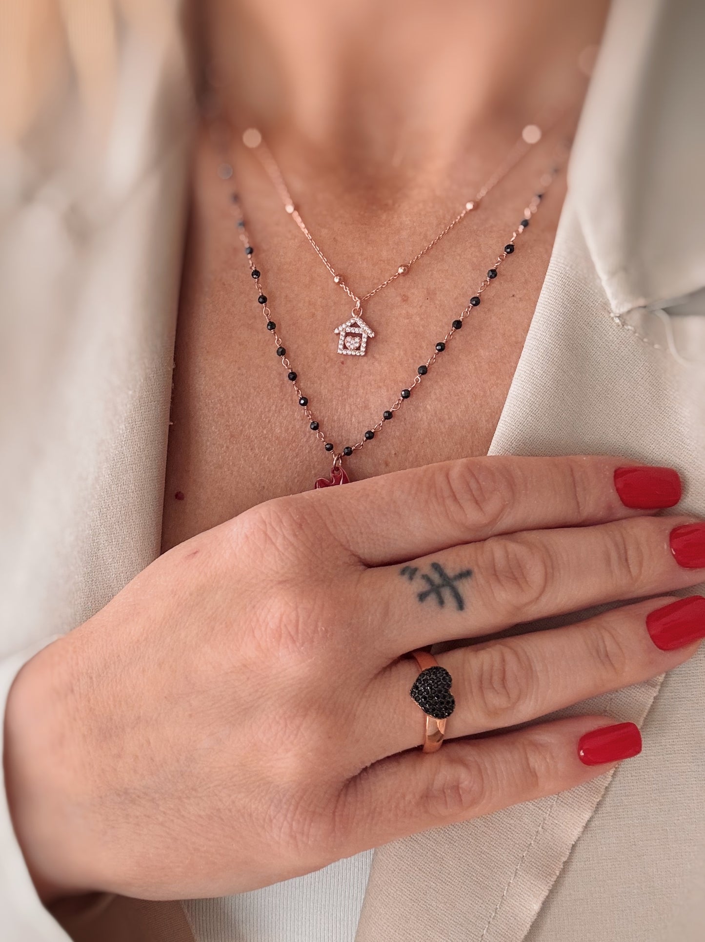 Anello cuore nero