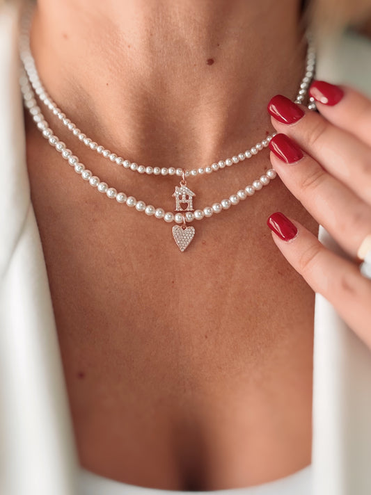 Collana perle e cuore a punta