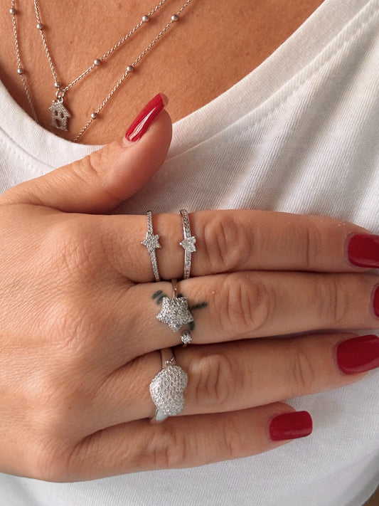 Anello stella di zirconi