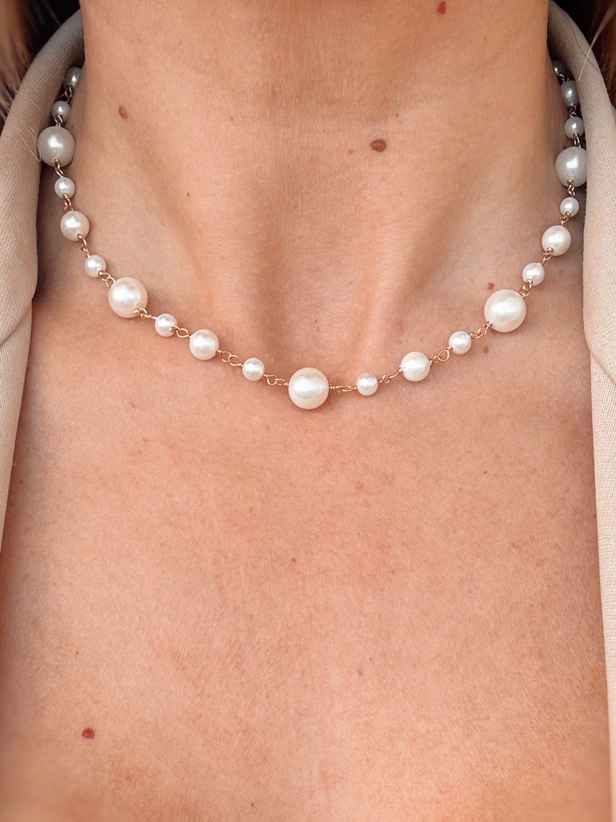Girocollo perle alternate