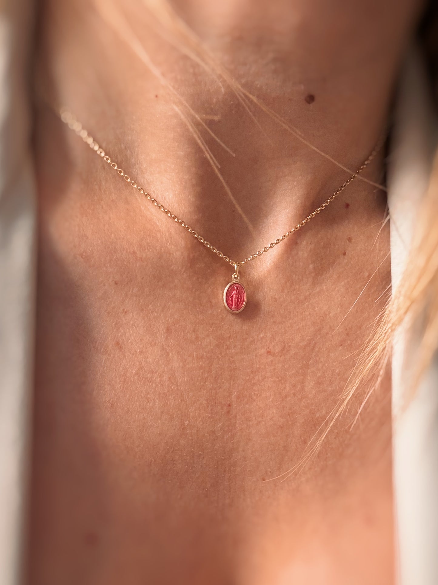 Collana mini Madonnina colorata