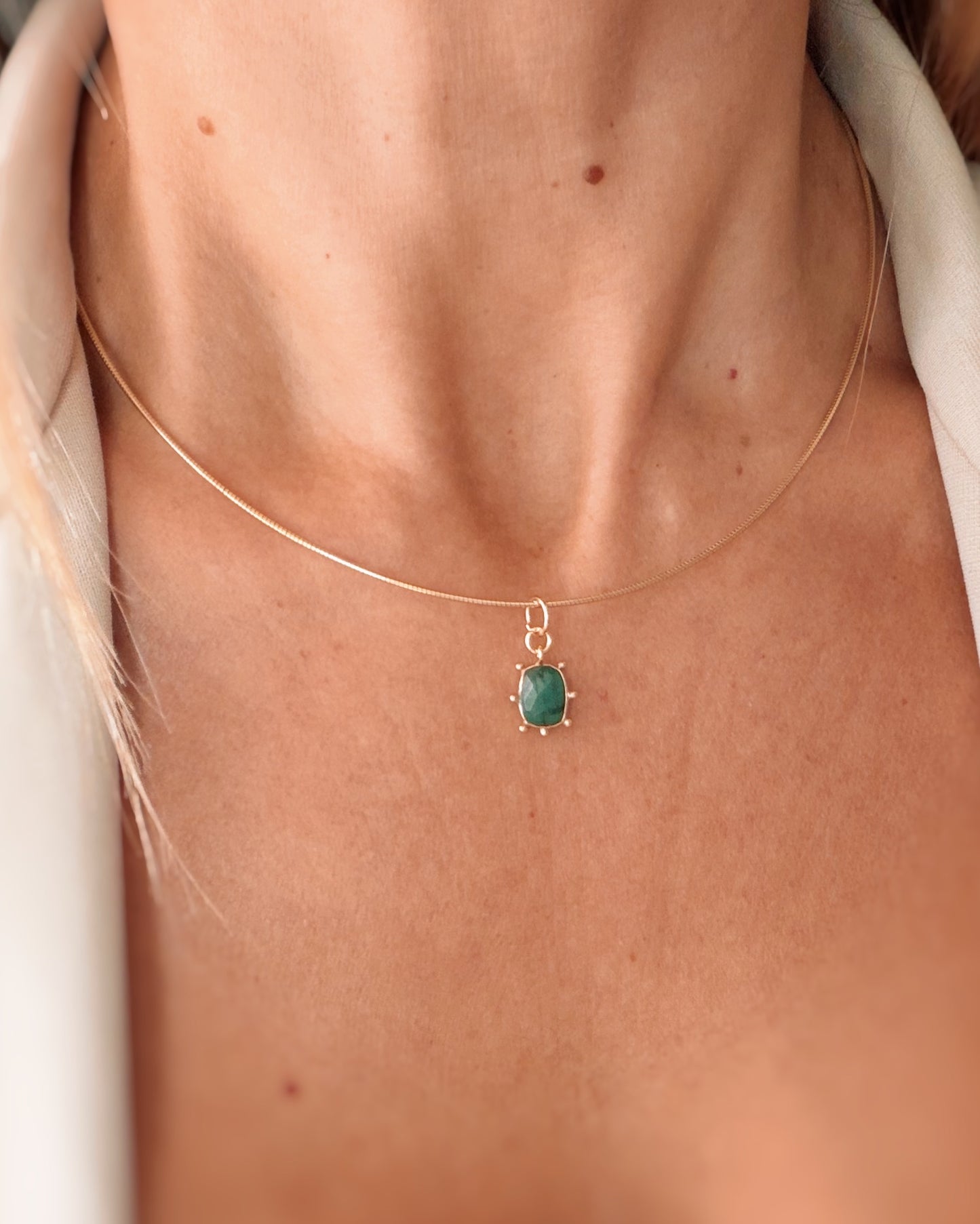 Filo di luce e pietra