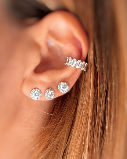 Orecchini punto luce con zirconi