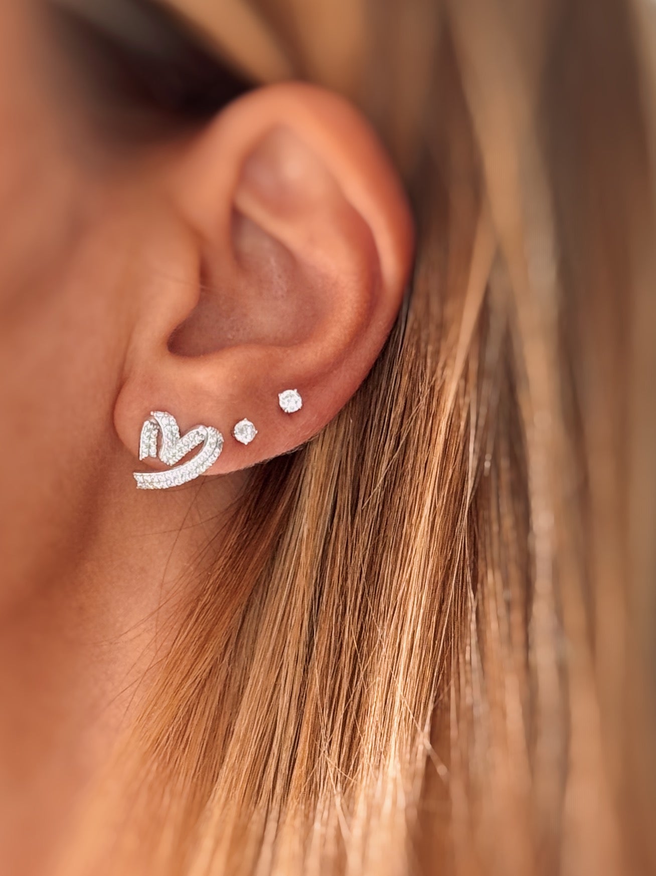 Orecchini cuore intrecciato