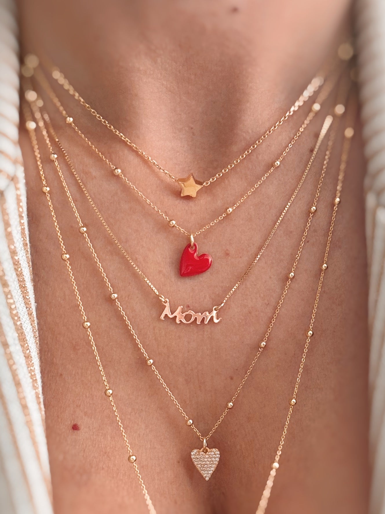 Collana Mom