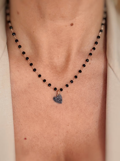 Collana cristalli e cuore nero