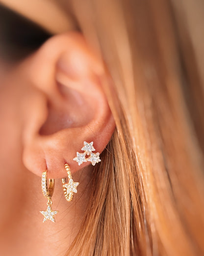Orecchini a lobo tris stelle