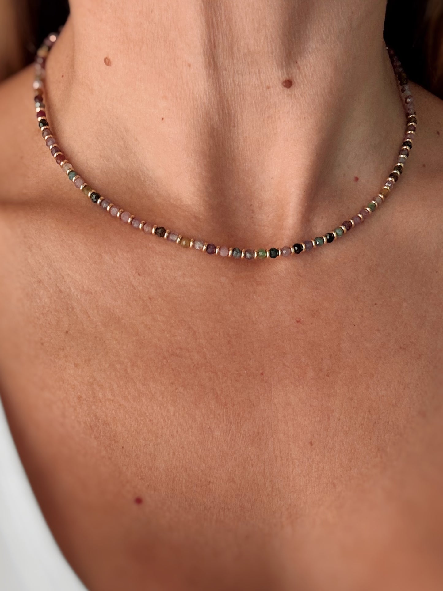 Collana con rondelle e tormalina