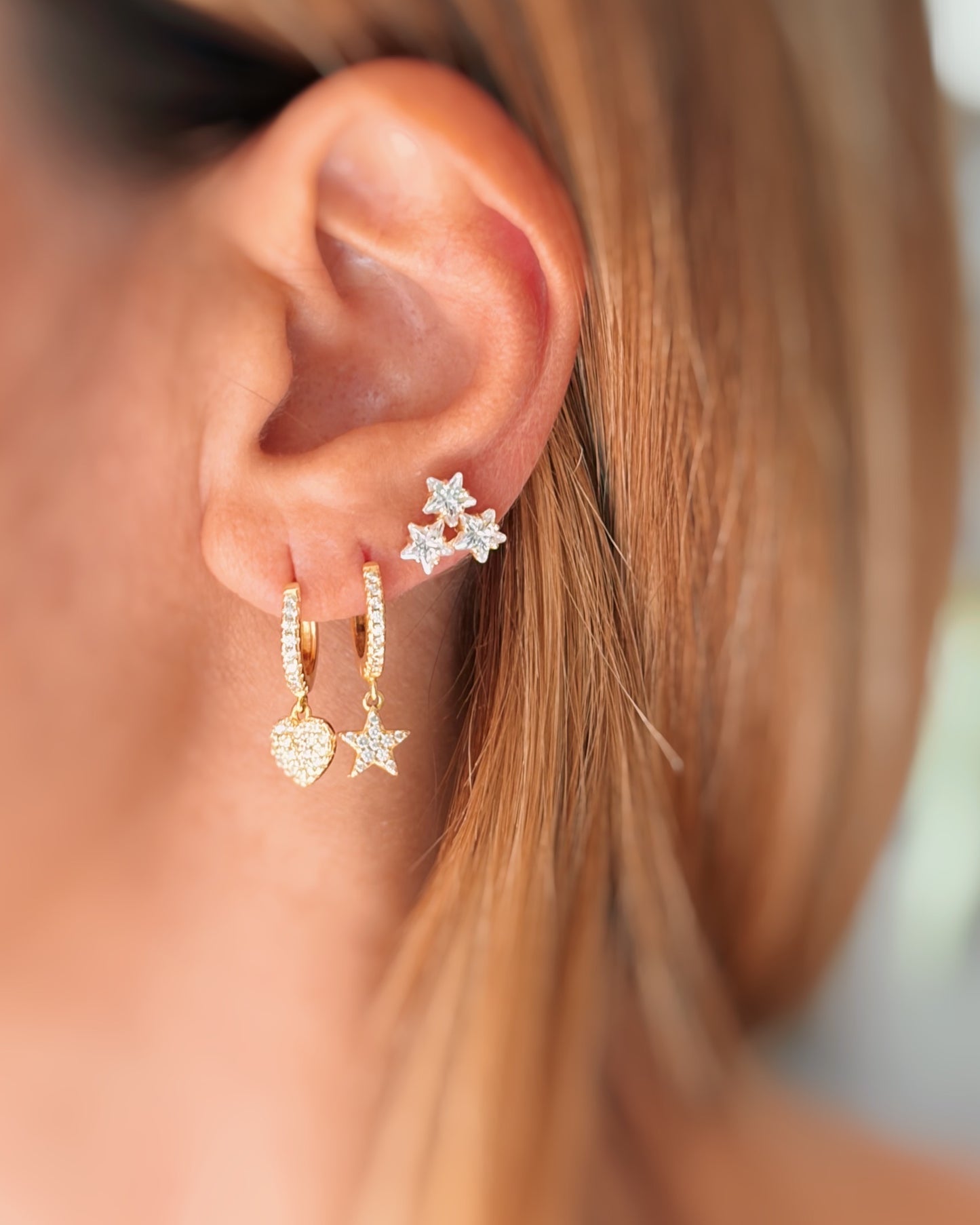 Orecchini a lobo tris stelle