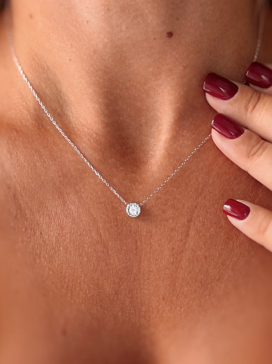 Collana punto luce