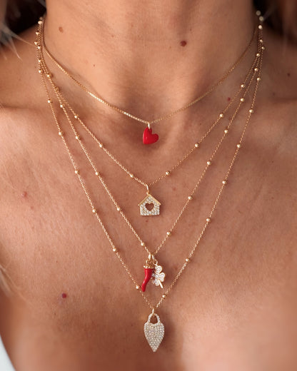 Collana quadrifoglio e corno smaltato