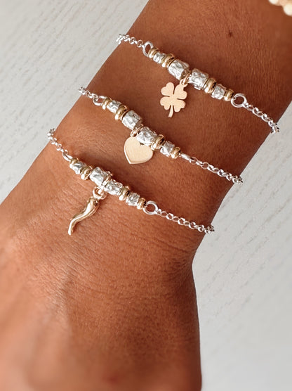 Bracciale granellini e charm