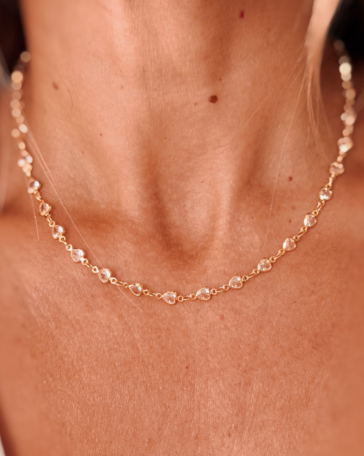 Collana choker cuoricini