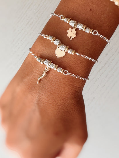 Bracciale granellini e charm