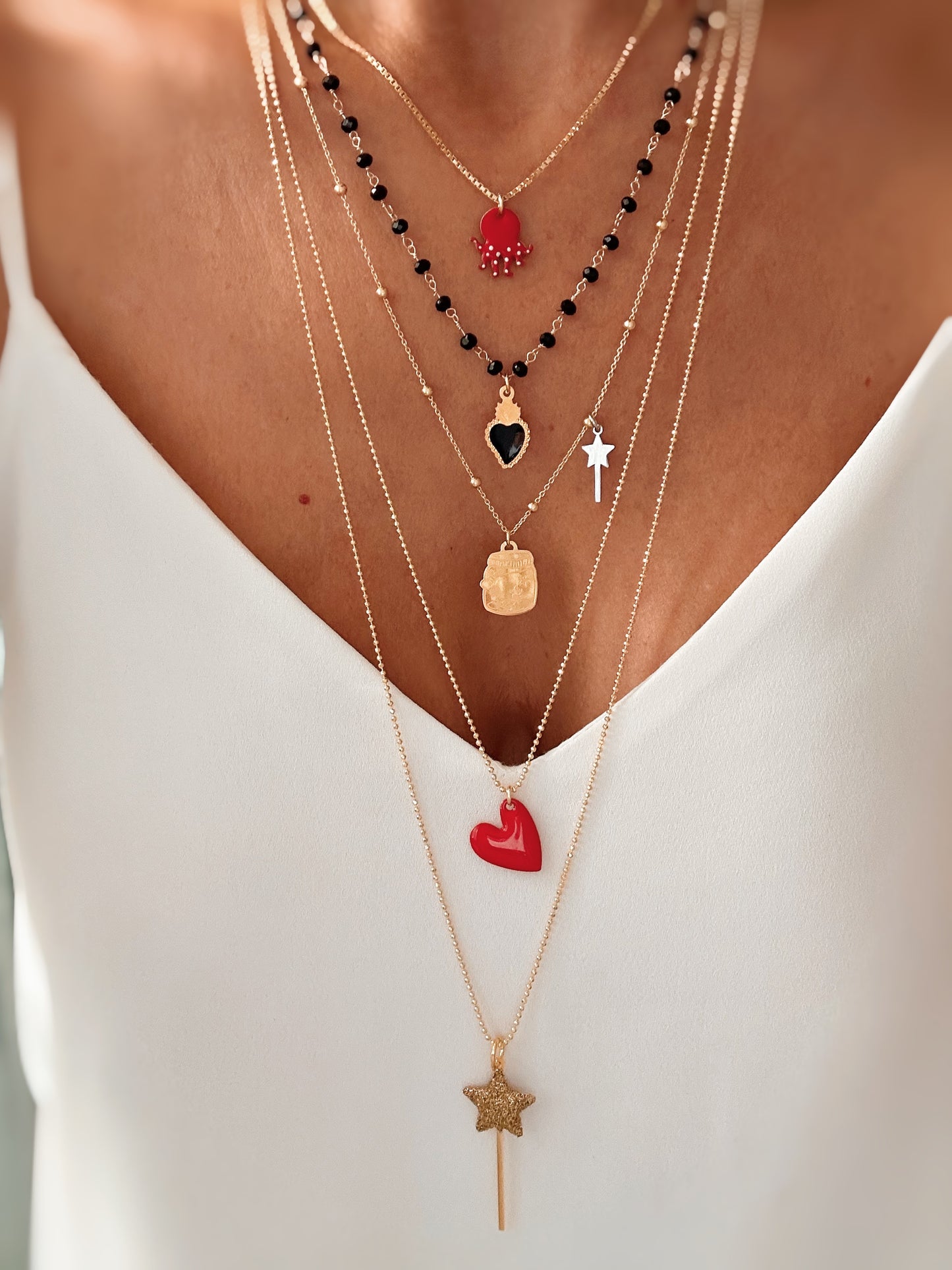 Collana cristalli neri e cuore sacro