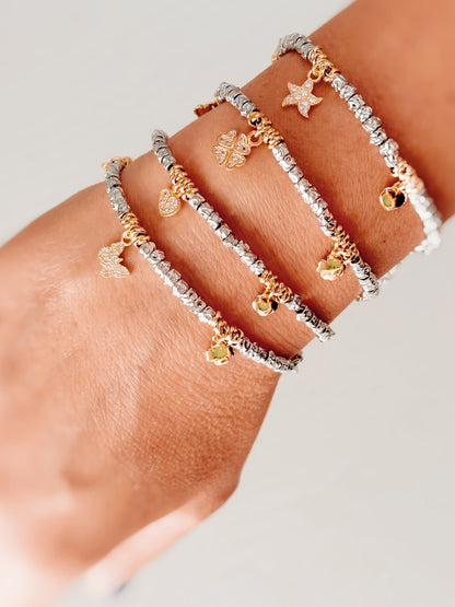 Bracciale granelli con charms