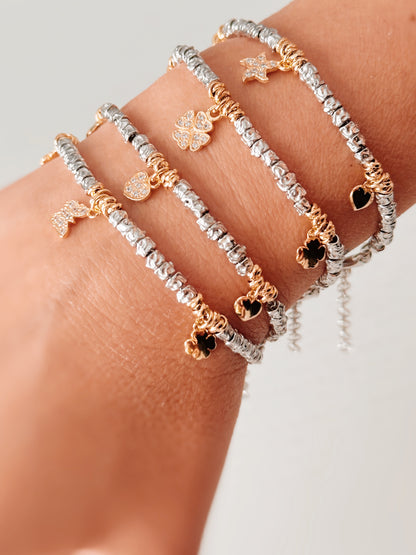 Bracciale granelli con charms