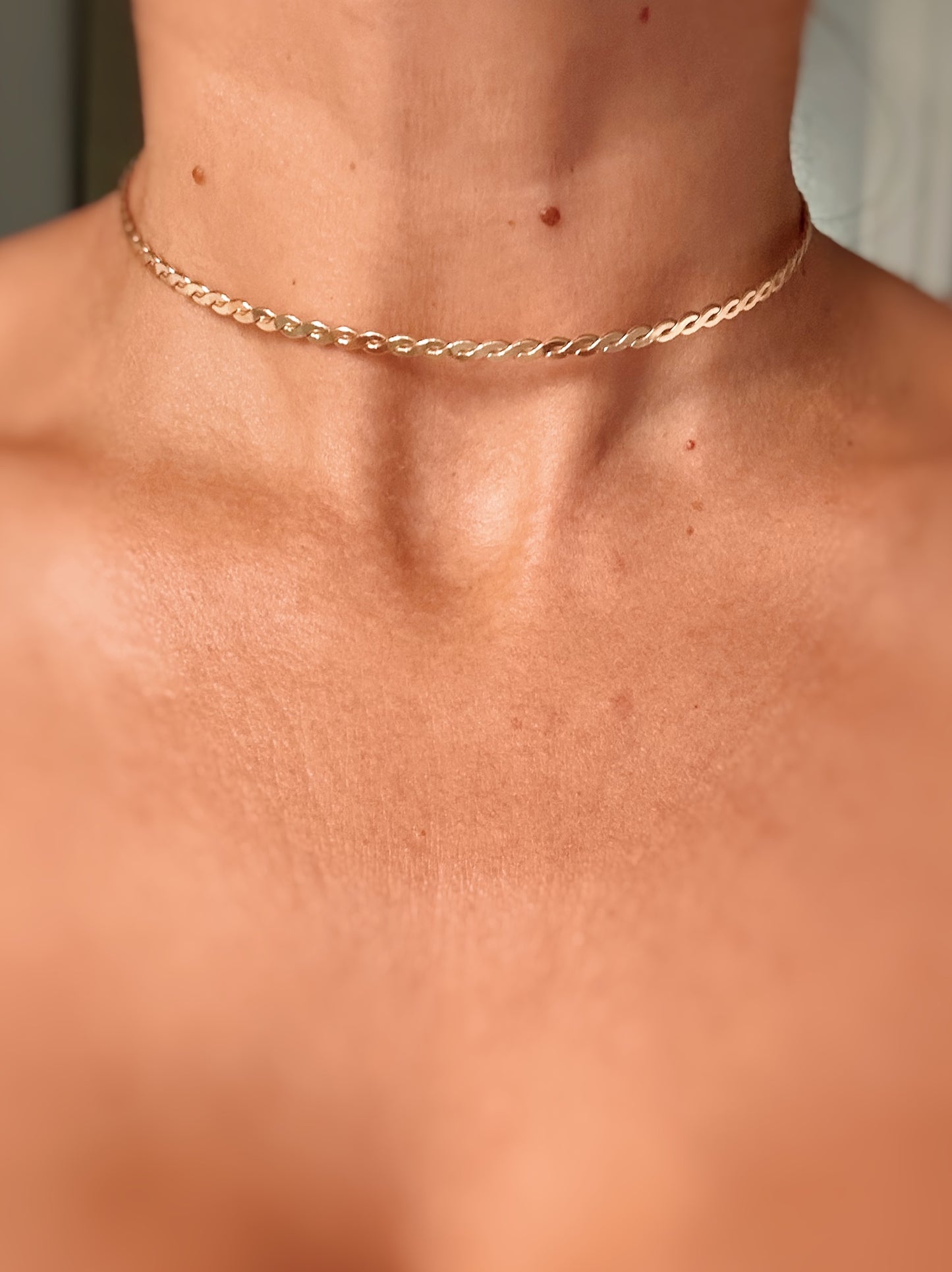 Choker  rigido intrecciato